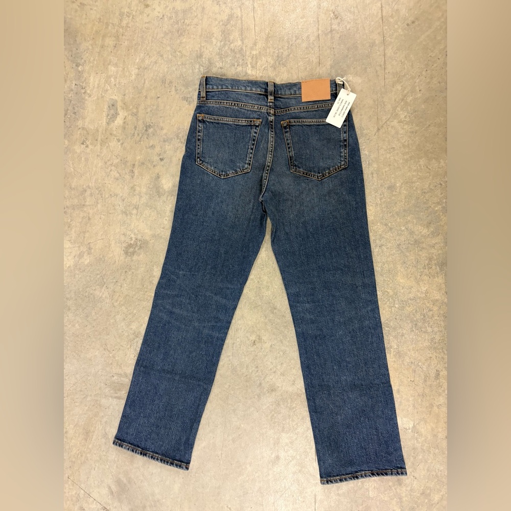 Classic Blue Jeans - Picture 4 of 4